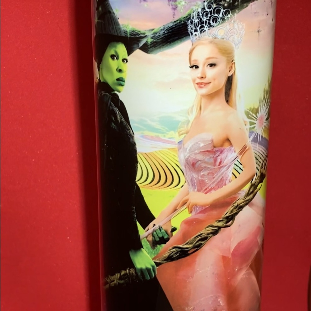 Wicked Themed Tumbler with Characters